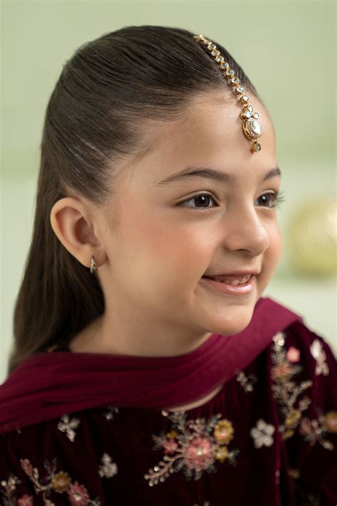 Kanchmoti Tikka – Maria.B. Designs (PK)