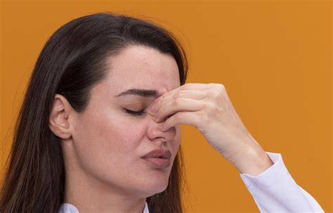 Can Cancer Cause the Inside of Your Nose to Itch? » Scary Symptoms