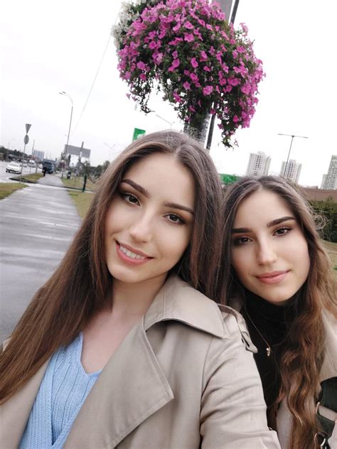 Face of ukrainian twins that feel pretty cute today - Sexy