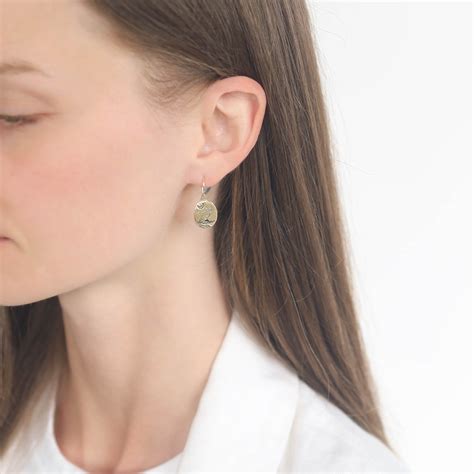 Victoria Cunningham: Spirit Earrings by Victoria Cunningham - NEWTWIST