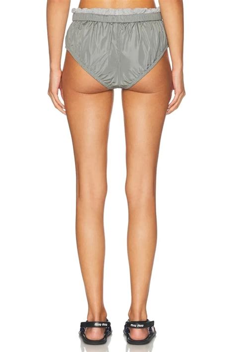 ‘Diaper shorts’ are hot now thanks to Sydney Sweeney — but are the butt