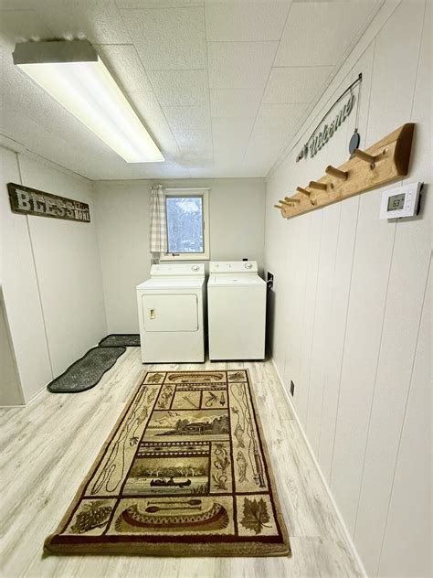 Cottages / Lake Homes in Gaylord, MI | Heart Lake Cottages