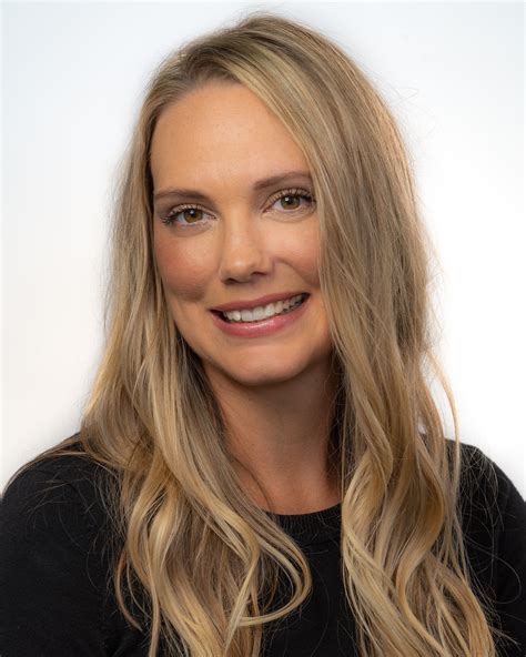 Desirae Sweeney Realtor updated... - Desirae Sweeney Realtor