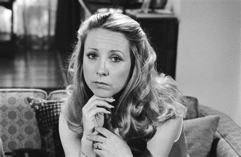 Do y’all remember Teri Garr? Images Circa 1974 : r/OldSchoolCelebs