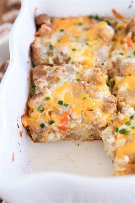 easy breakfast casserole with tater tots 2