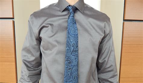 how to double windsor tie 2