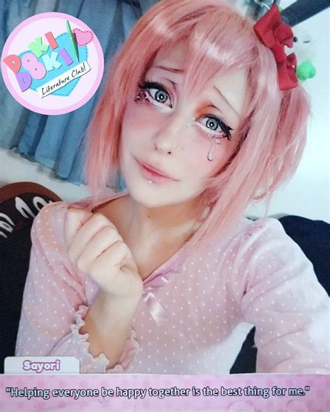 Sayori cosplay test ! : DDLC