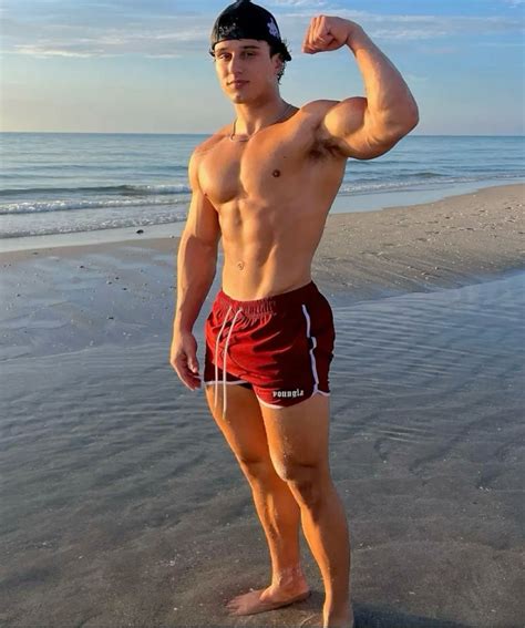 Pin by E. V. on Abs | Muscle men, Men's muscle, Asian muscle men