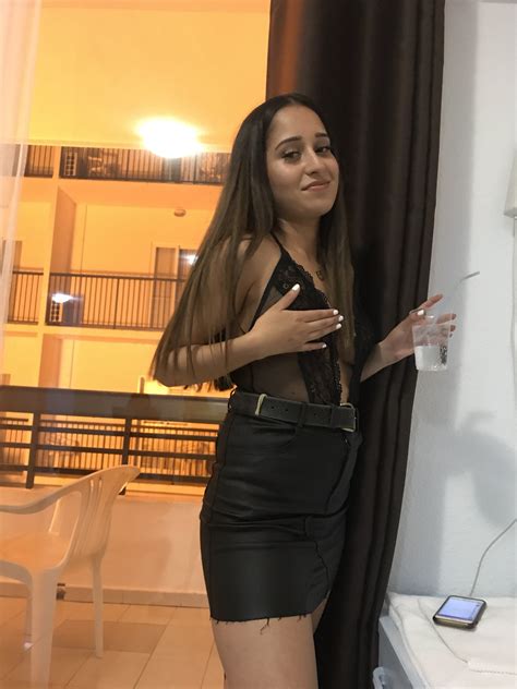Laura B