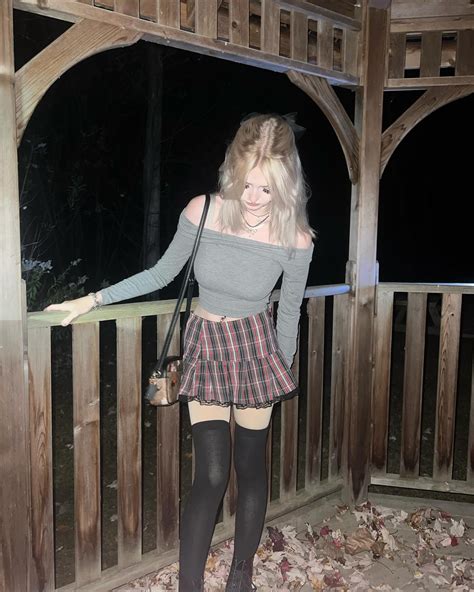 Ashley 🧸 (@ashley.scarr) • Instagram photos and videos