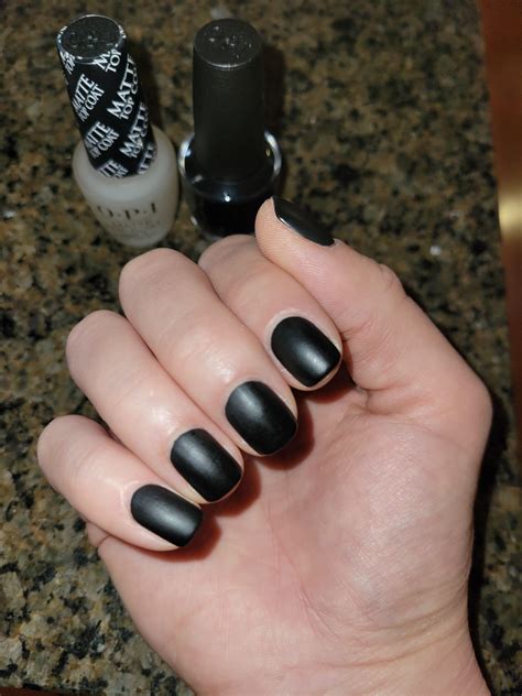 fresh manicure opi black onyx  opi matte top coat rmalepolish