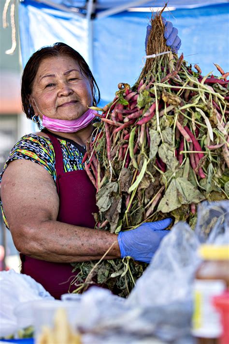Salvadoran Street Food Market Still Going Strong Despite COVID-19 — The