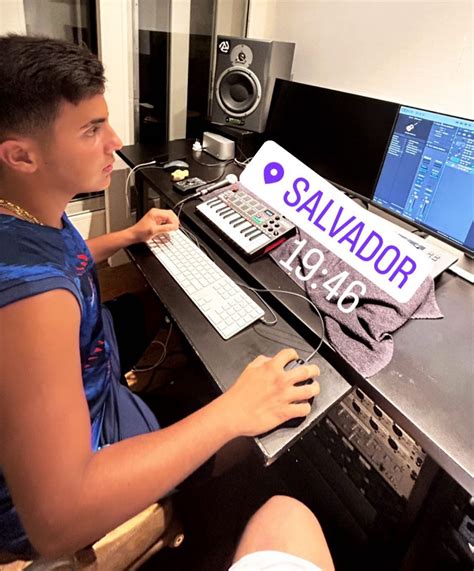 Filho de Ivete Sangalo aparece como produtor musical e mostra