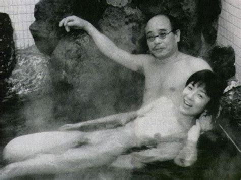藤田朋子（女優濡れ場）ヌード画像！発売中止の写真集からヘア＆乳首丸出し写真が流出！（※画像あり） – 女優アイドル濡れ場ヌード画像