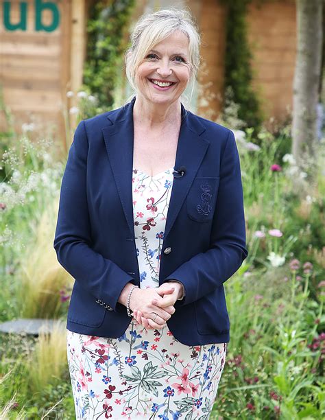 Weather girls on TV: Lucy Verasamy hottest female weather presenter!