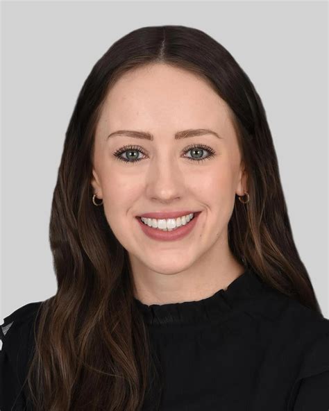 Mackenzie Andrasik, CNP - Cuyahoga Fls, OH - Dermatology