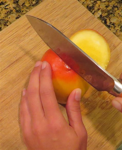 Mango Cutting Trick — Wailani's