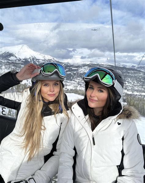 Skiing girls : r/wintergirls