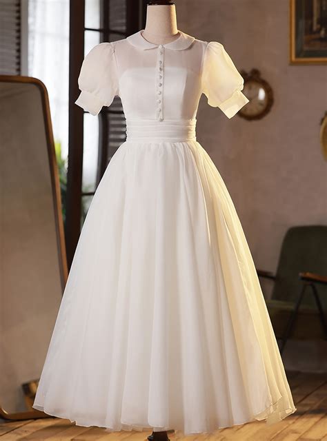 White Tulle Short Sleeve Pleats Wedding Dress