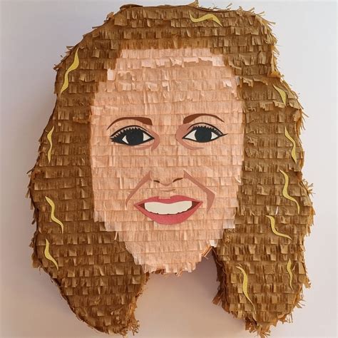 Customised Face Pinata — pinyatay