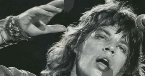 AFTERMATH: Mick Jaggers Hair Is Auctions For £4k – 4x More Than Keith ...