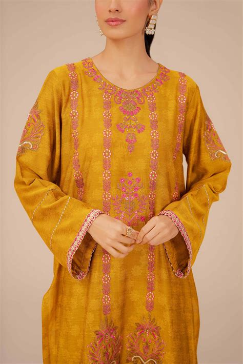 eid dresses for woman 8
