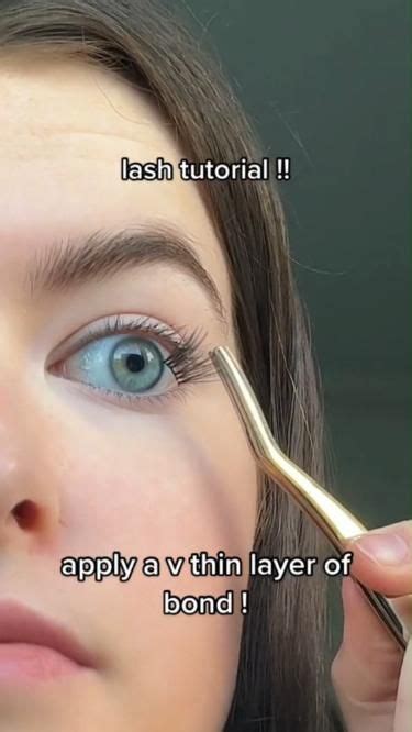 How to apply lashes | lash tutorial