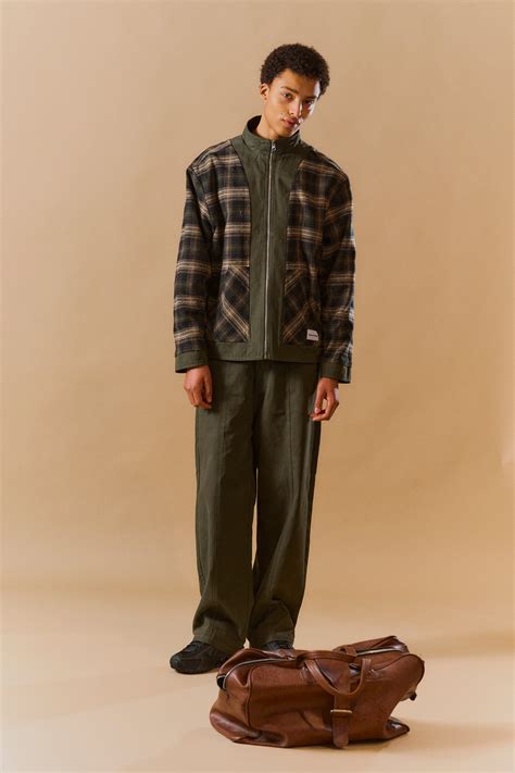 GLOBE STUDIOS - UNISEX CLOTHING - WORLDWIDE SHIPPING – Globe Studios