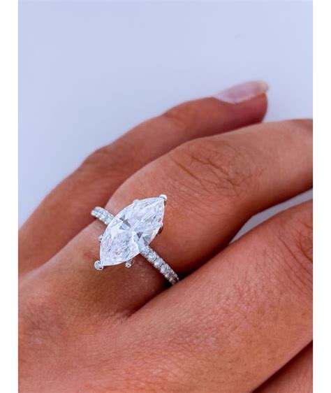 MARQUISE SHAPE 2 CARAT ENGAGEMENT RING