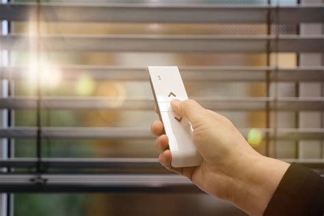 how to close blinds 2