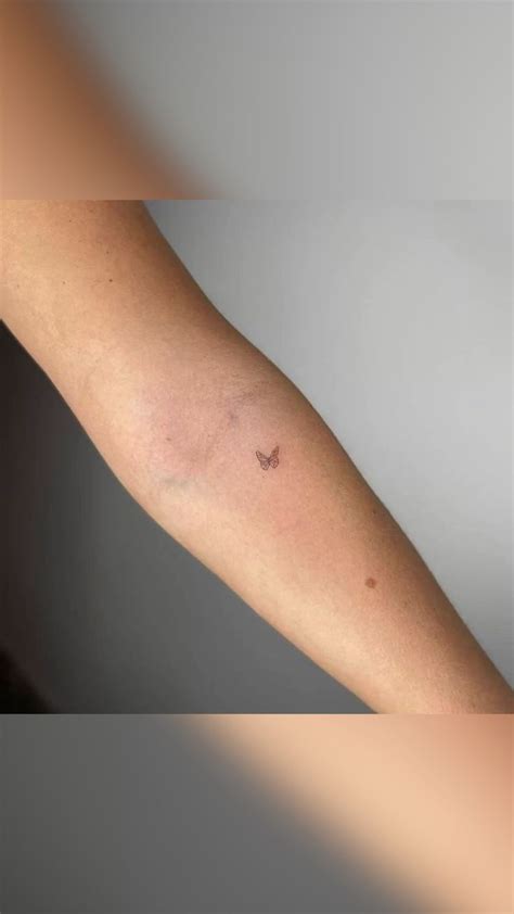 Minimalist Arm Tattoo | Tattoos, Minimal tattoo, Mini tattoos