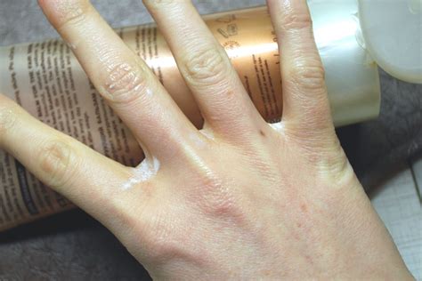 How to Take Self Tanner Off Palms | Self tanner, Get rid of tan, How to