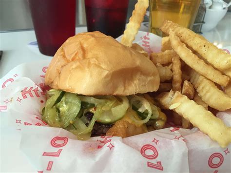 Hi-Lo Diner – Minneapolis / Hi-Lo Burger - Burger Reviews