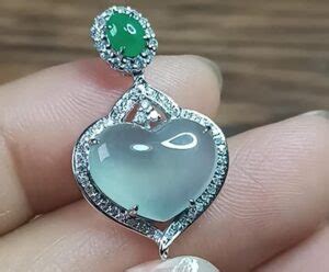 Reviving Jadeite's Vibrant Beauty: 5 Essential Steps To Restore Your Vintage Finds