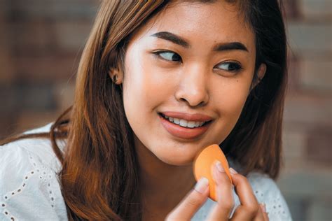 Do I Apply Sunscreen Before or After Makeup? | AllThingsBeauty