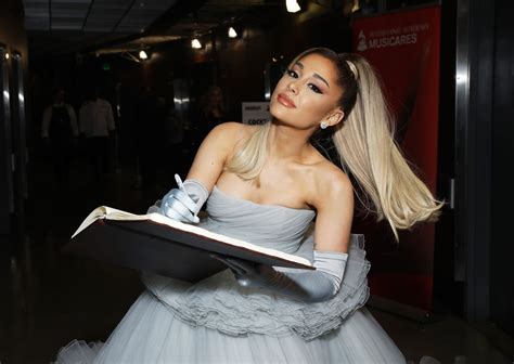 Ariana Grande Outfits Casual 2022