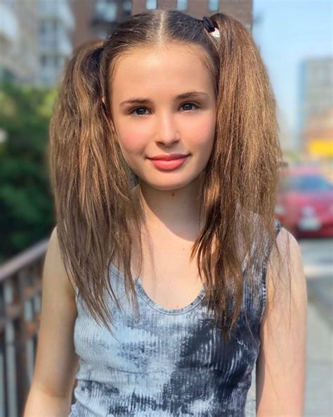Lexia Hayden 06/02/2021 • CelebMafia