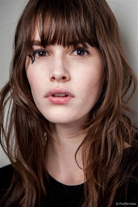 Cabelo com franja é tendência de beleza para verão 17! - Alessandra ...