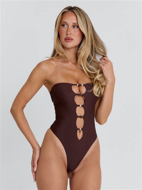 Melina One Piece Brown | Outcast