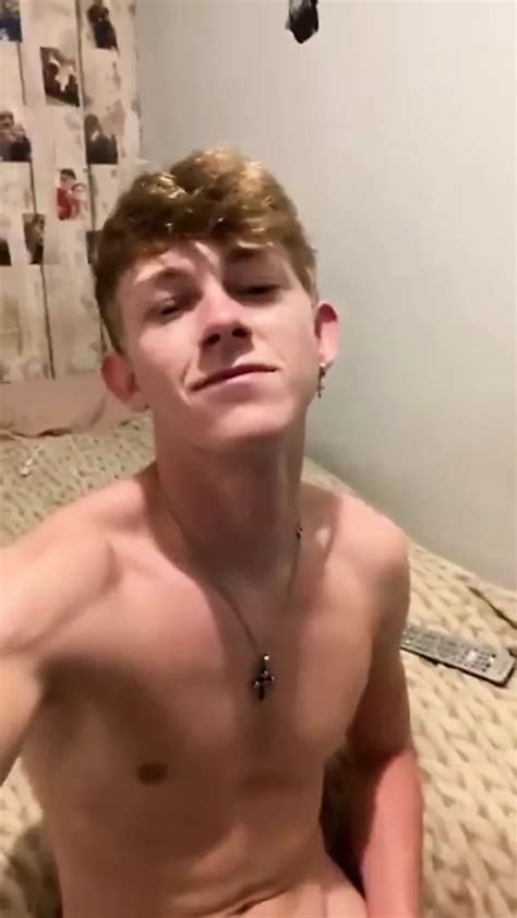 Boy jerk off and smile | xHamster