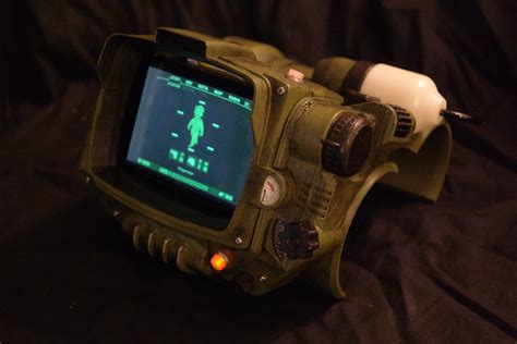 Pip-Boy 3000 Mark IV – Ytec 3D