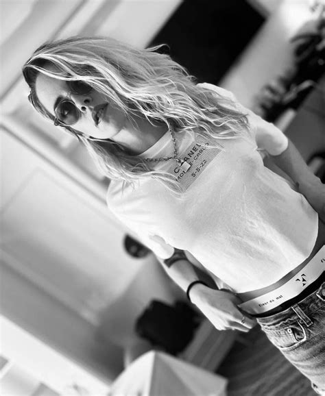 “It looks delicious,but I’m not touching that with my own hand”: your