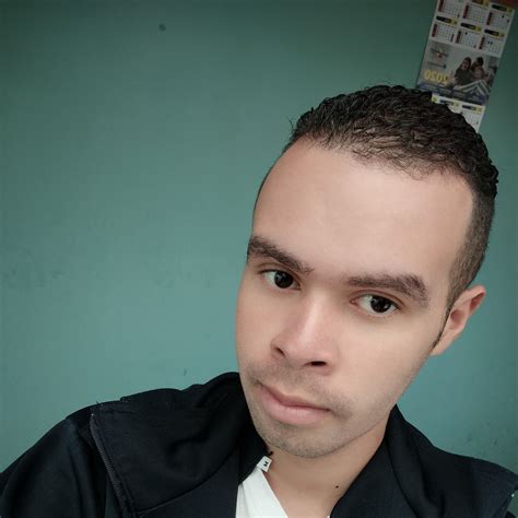 ZENLESS ZONE ZERO LATINOAMERICA | Buenas tardes, alguien que tenga una