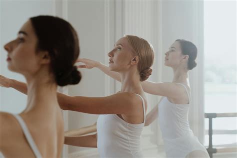 Near or far – The remote exams debate - Dance Informa Magazine United Kingdom