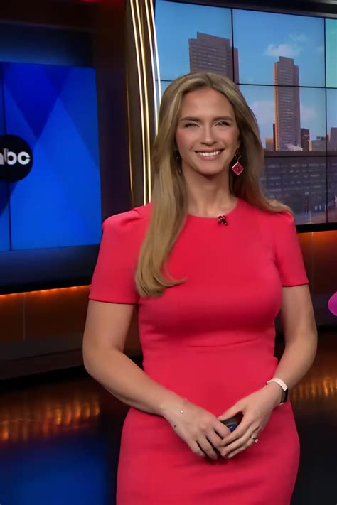 Kelly Ann Cicalese WCVB Boston (6/2/2024) : r/hot_reporters