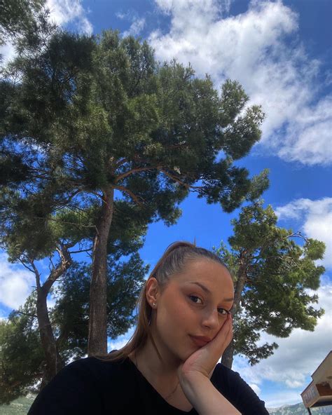 Anđela/Анђела (@andjela_knezevicc) • Instagram photos and videos