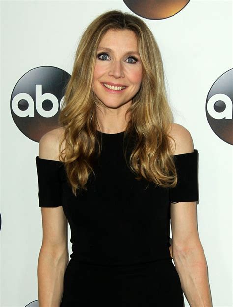 SARAH CHALKE at ABC All-star Party at TCA Winter Press Tour in Los