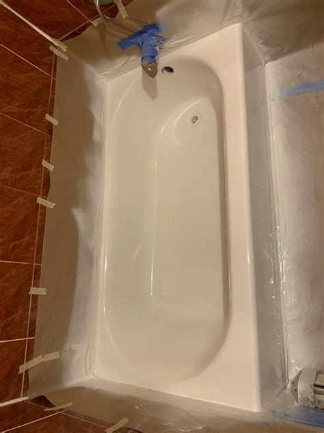 Bathtub Reglazing Queens, NY | BathtubRejuvenator.com