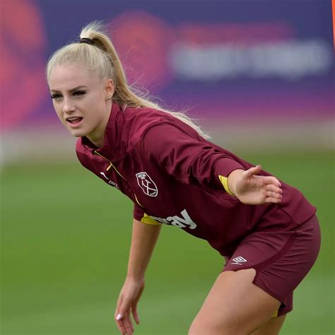 alisha lehmann fotos