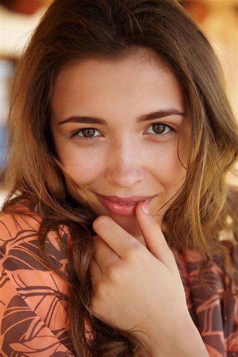 Mila Azul's Instagram, Twitter & Facebook on IDCrawl
